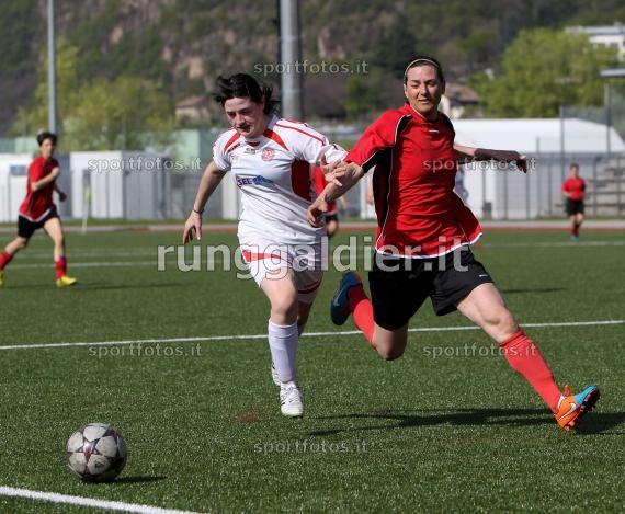 FUSSBALL - Serie B Damen, Südtirol Damen vs Unterland Damen (© Dieter Runggaldier)