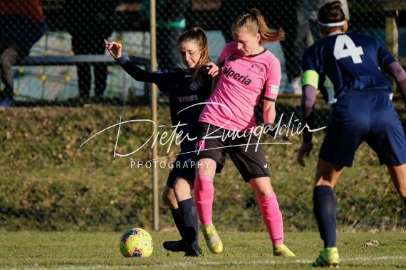 Fussball/ Frauen Serie C: Unterland Damen - Südtirol Damen, 12.01.2020 (© Dieter Runggaldier)